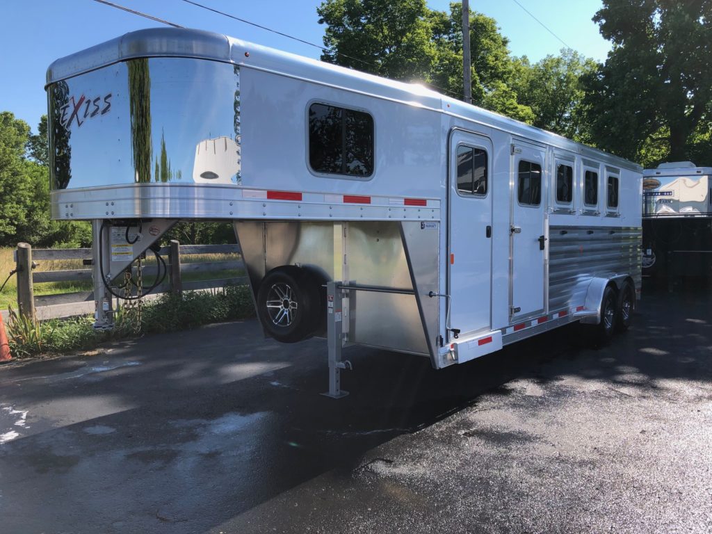 2020 4-horse Exiss - August Trailer Sales